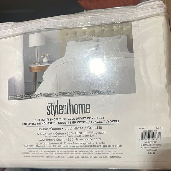 Style at Home
3-Piece Classic Duvet Cover Set - Picture 1 of 2